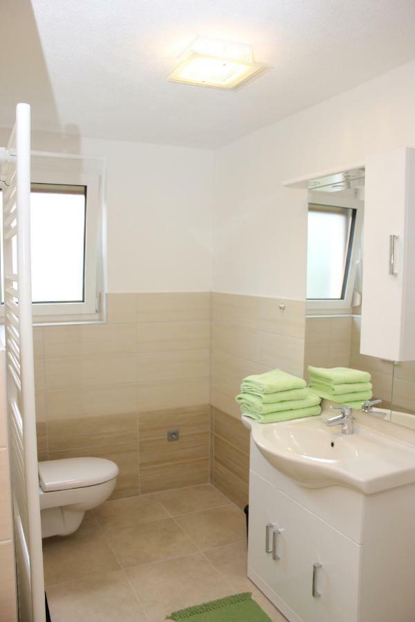 Apartment Warmuth Tropolach Ngoại thất bức ảnh