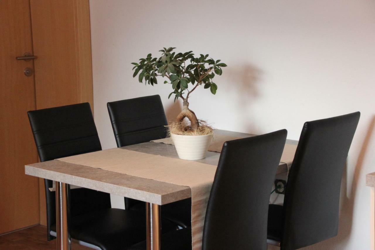 Apartment Warmuth Tropolach Ngoại thất bức ảnh